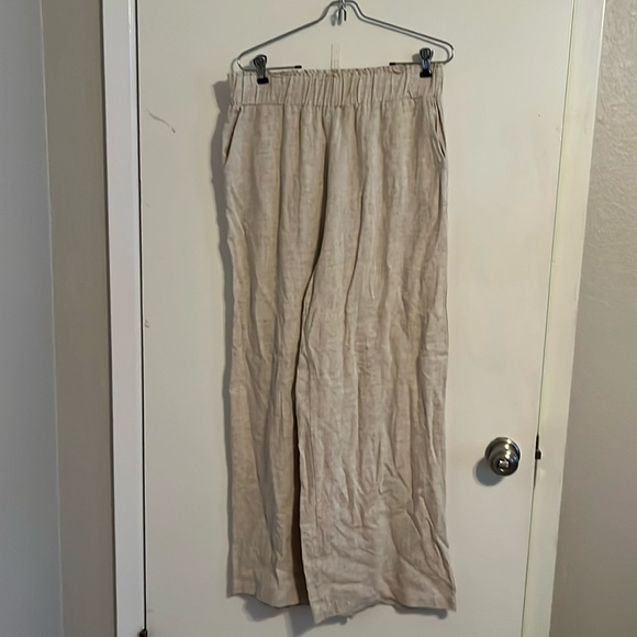 Kylie Paige Tan Poly/Linen Blend - Picture 1 of 1